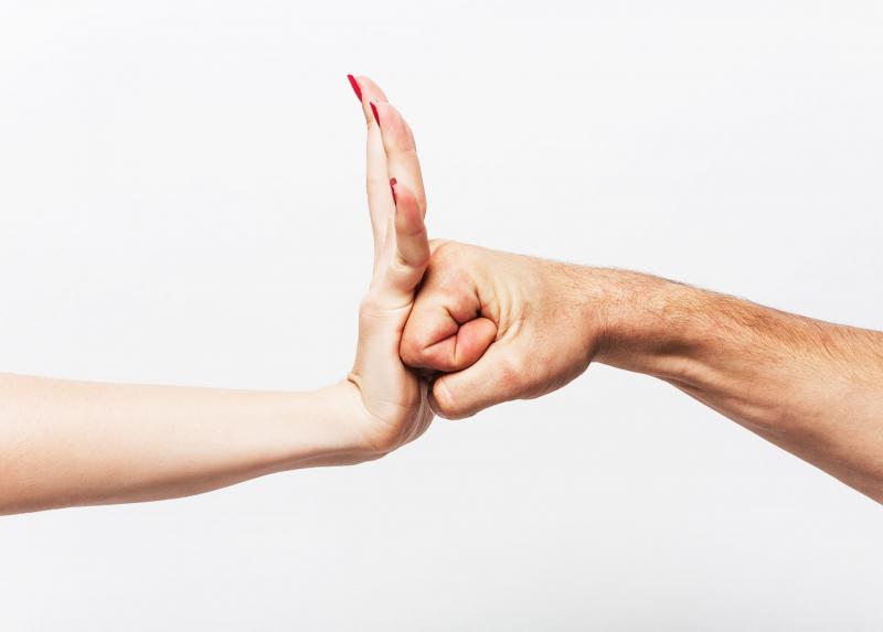 “Donne Libere”, dalla Regione Calabria nuovi fondi contro la violenza di genere