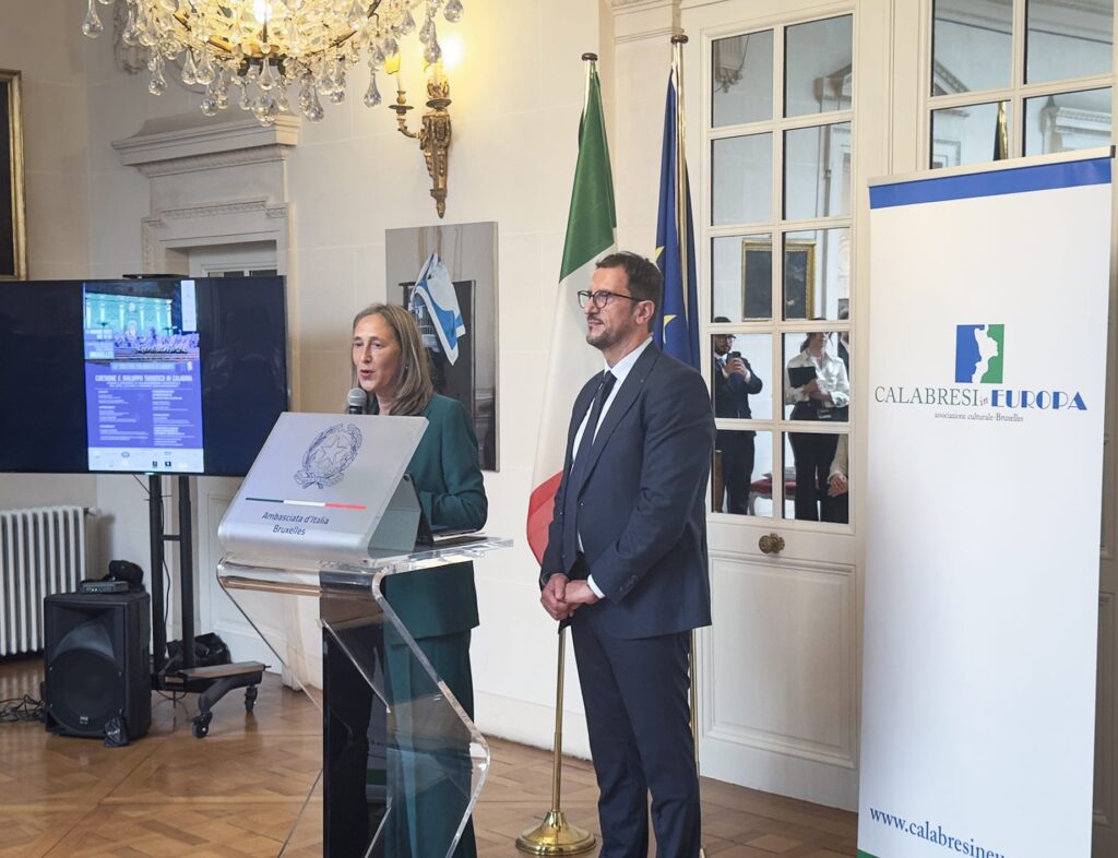 Il volto europeo della Calabria a Bruxelles: presentato il Festival “Ruggero Leoncavallo”
