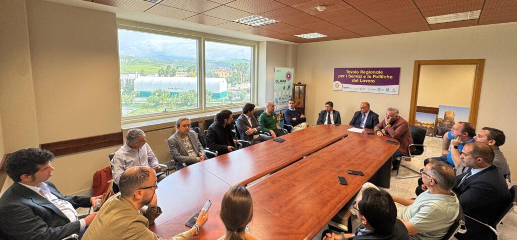 Tutela del mare. Al via il monitoraggio costiero con la sonda SAR: focus in Cittadella sul Golfo di Lamezia