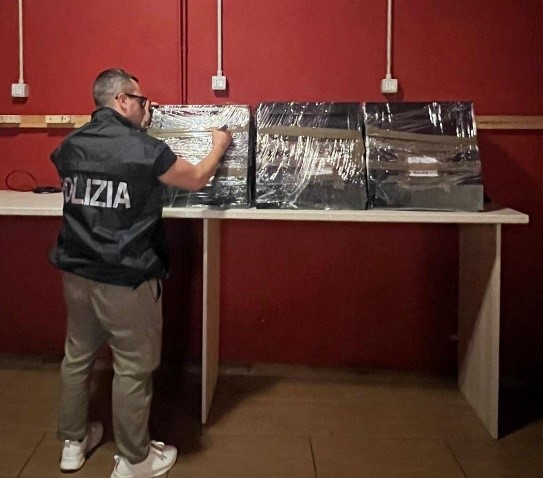 Crotone. Controlli intesificati contro il gioco d’azzardo illegale: sanzioni e sequestri