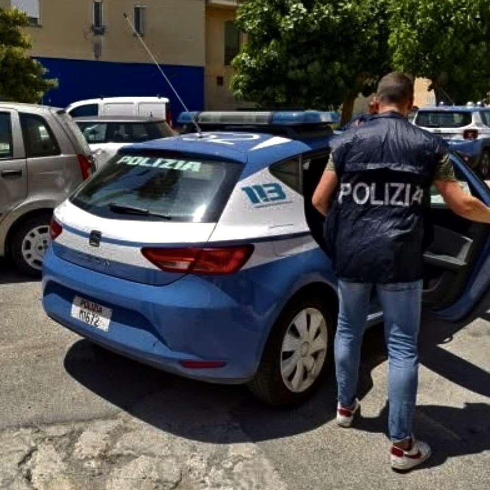 Maltrattamenti in famiglia e atti persecutori: due arresti a Crotone