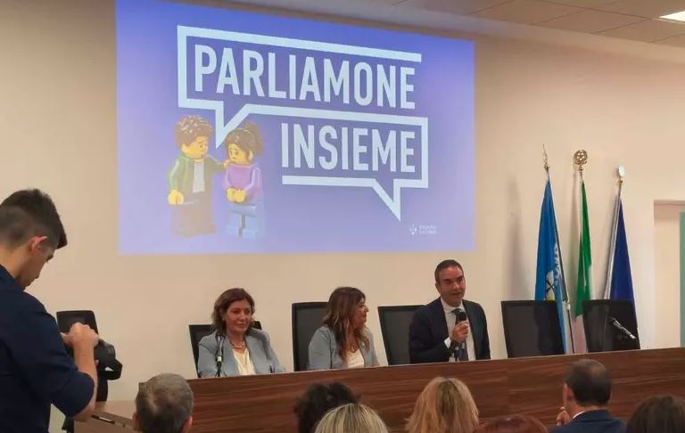 Calabria. Arrivano gli psicologi nelle Case di comunità e un servizio online attivo 24 ore su 24