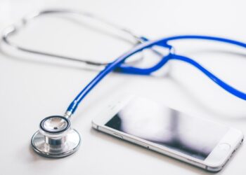 Sanità. Liste d’attesa: peggiora la Calabria, calano visite ed esami nei tempi previsti.