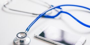 Sanità. Liste d’attesa: peggiora la Calabria, calano visite ed esami nei tempi previsti.