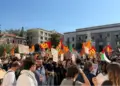 Sciopero generale. Studenti, sindacati, lavoratori e agricoltori in corteo nelle città calabresi